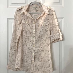 Button up Banana Republic shirt with Roll up sleeves- xs Petite